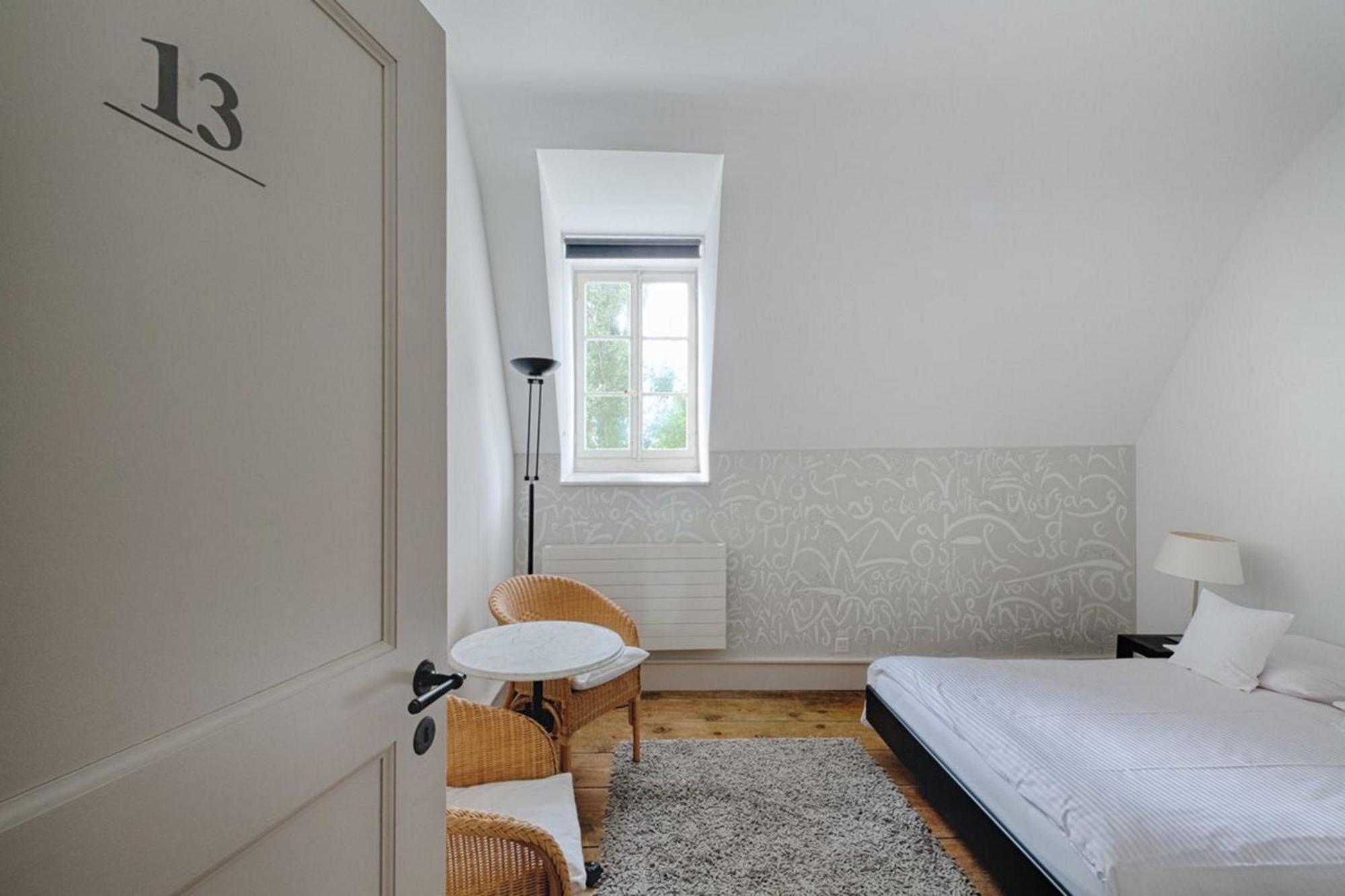 Schloss Ueberstorf - Tafeln, Tagen, Traeumen Kamer foto