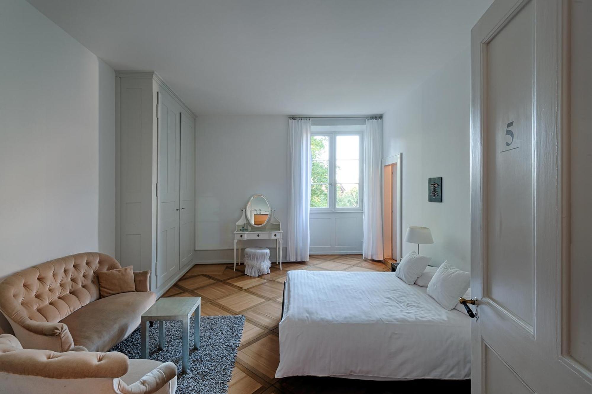 Schloss Ueberstorf - Tafeln, Tagen, Traeumen Kamer foto