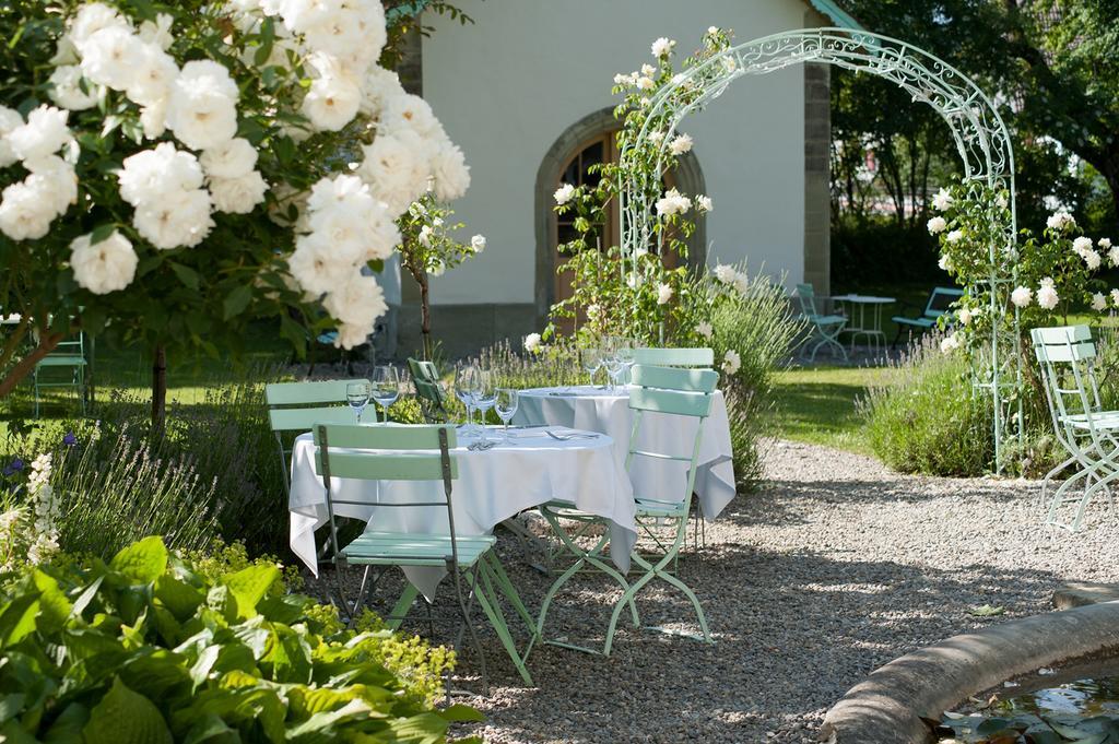 Schloss Ueberstorf - Tafeln, Tagen, Traeumen Buitenkant foto